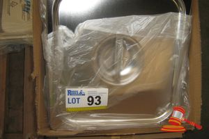 93 · 12 x GASTRONORM LIDS, 2/3