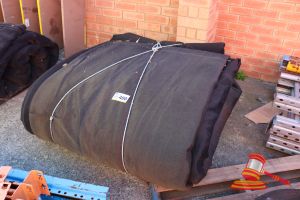 400 · 1 x SHADE SAIL, 50m x 20m - ON PALLET