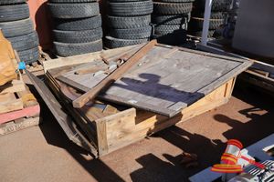 Approx 7 Metal Gaskets In Crate Pallet With An Approx Dims L1900mm Dims, Flexpro 7a Gasket (Cont#Emsu5161075, Iris-Wheatstone)