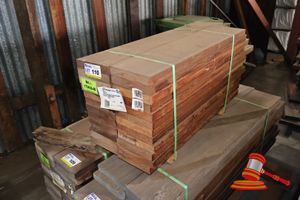 110 · JARRAH SKIP DRESSED, STD, 190mm x 36mm, 22LM, RANDOM LENGTHS, QTY 0.167M3 (L1100 x W400 x D500 TRANSPORT SIZE ONLY APPROX) (PACK# 2486188)