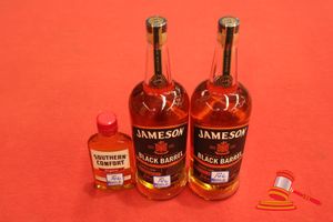2 X JAMESON BLACK BARREL IRISH WHISKY 1L, 1 X SOUTHERN COMFORT ORIGINAL 200ML