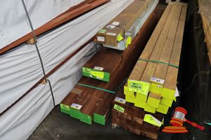 26 · MERBAU POSTS, 120 x 120, 4PCS x 4.2MT