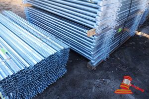 17 · PORTABLE CATTLE PANELS, 10 x 2.1M x 1.8M, W/BAG OF NUTS & BOLTS