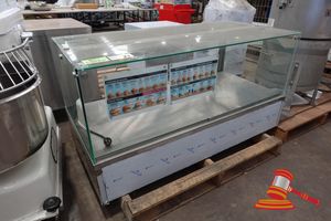 121 · STAINLESS STEEL COUNTER TOP HOT DISPLAY CABINET WITH OVERHEAD LAMPS. LED TEMP DISPLAY. OPEN AT REAR. APPROX 1390 X 660 X H700MM, UNTESTED