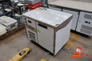 WILLIAMS 1 DOOR UNDERBENCH FRIDGE UNIT