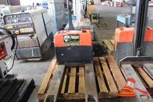 9 · BT INDUSTRIAL TRUCK ELECTRIC FORKLIFT. MODEL: LWE130. SN:6116783, YEAR: 2010, RATED CAPACITY: 1300 KG, (SOME WEAR AND MARKS). (UNTESTED - CONDITION UNKNOWN)