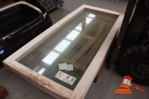 431 · TIMBER DOOR WITH GLASS PANEL, APPROX 1065 x 2395 x 40mm (SLIGHT WATER STAIN)