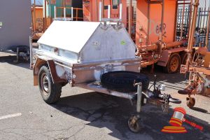 1996 Polmac Boxtop Trailer White, Single Reg #: 9RI558, Expiry: 27/09/2026 VIN: 6A3T20T1PLMC26497 Features: Jockey Wheel, Ring Tow Hitch, Trailer Breaks, Tool Storage Canopy, Racks On Canopy, Spare Tyre. (*WP#4874*) Condition: ** Rust Around Trailer.** Panel: FAIR, Paint: POOR, Tyres: FAIR, Overall Condition: FAIR