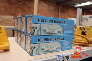 8x Helping Handles