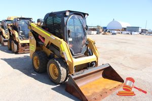 5 · 2020 CATERPILLAR 232D3 CAT BUCKET ATTACHED REVERSING CAMERA, VIN: CAT232D3HPWN00174, HRS: 4776.6 CONDITION: FAIR, TYRES : POOR, RUNS & STARTS, BC2025