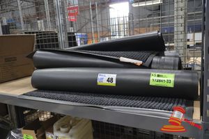 48 · 5 X BLACK CARPET MATS