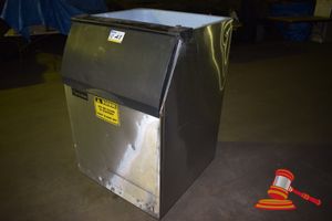 Ice-O-Matic Portable Ice Making Storage Box, *Note: Compressor Missing