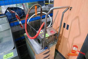 14 · AEC FRYRITE COMMERCIAL OIL FILTRATION MACHINE. MOBILE (WHEELS U/S). NO LID. APPROX 350 X 650 X H240MM