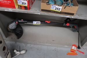 OZITO GRASS TRIMMER, UNTESTED