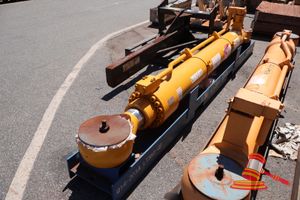 Hydraulic Cylinders, Type: Ex3600 Bucket R, Bore: 250mm, Stroke: 2450mm, Pressure: 35 Mpa, Sn: 623040001, Approx; 4m L X 440mm W X 960mm H (Ref;4974647896)