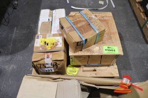 Heavy Equipment Parts, Approx 4 X Boxes, Includes: Mtu Sensors Fuel Hp P/N:X00e502073, Cat Valve Proportional P/N:533-7273, Mtu Drive Assy P/N:X528026000011, Mtu Valve Relief High Pressure P/N:X50507800003, Cat Bushing Sealed Track Master P/N:535-0140, Triangle Head Boring Double Feed Clamp, Various Others, On A Pallet, Poss Unused, (B4837943)