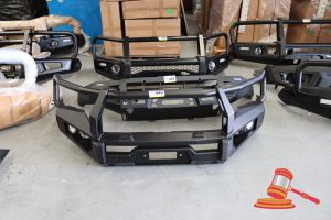 440 · PIAK BULLBAR TO SUIT TOYOTA HILUX REVO (NO MOUNTING KIT)