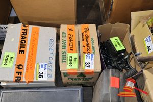 8 X Gas Chromatograph Valves/Tubes