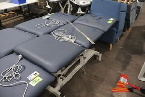 36 · COMFYCARE ELECTRIC TREATMENT TABLE, 3 SECTIONS, MODEL ELOSE, (UNTESTED)