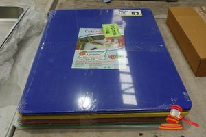 83 · CUTTING BOARD 45*60*13 (SET OF 6 COLOURS)