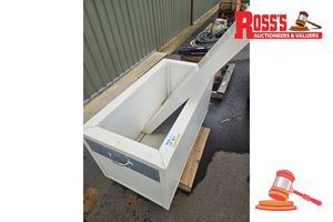ICE BOX