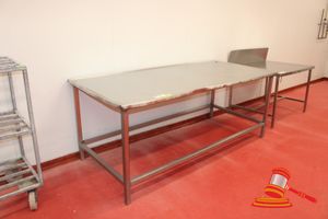 Hd Stainless Steel Work/Processing Table With Drainage Channel And Drainage Holes. Approx 2240 X 1030 X H800mm