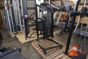 1 X Standing Calf Raise Machine, Pin Loaded, Some Marks/Rust, Max User Weight; 113.5kg, Approx; 1.2m L X 1.1m W X 1.7m H,