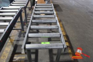 18 · OLTRE ROLLER CONVEYOR STAND APPROX 1700 x 500 x 700mm