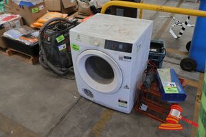 51 · 1 X ELECTROLUX CLOTHES DRYER, ULTIMATECARE 300, MODEL: EDV705H3WB, 7.0KG, SN:31138184, UNTESTED (SOME MAR/DAMAGE)