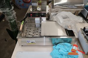 161 · ELECTRIC DONUT FRYER 12LT (UNUSED)
