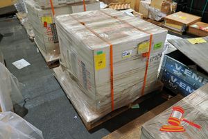 49 · PALLET WITH 2 x WESTRAC PREVENTATIVE MAINTENANCE KIT, POSSIBLY IMCOMPLETE PART# B1061801, FOR MACHINE 789C, REAR SUSPENSION KIT