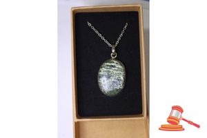 85 · GREEN JASPER PENDANT
