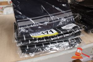 BUNDLE OF APRONS