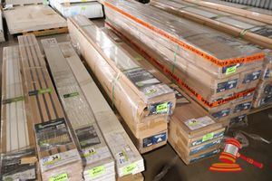 Perma Timber Quickboard Ceiling/Wall Lining - Castellated Profile. Pvc - Arctic White Finish. Easy Instal, Maintenance Free. Size 210 X 2700 X 21mm. 2 Boards Per Pack X 9 Packs (Approx 10.2m2). Unused. Note: Not Suitable For Use In Direct Sunlight Or Strong Reflective Light