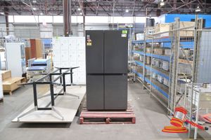 1 · 1 X LG HOUSEHOLD REFRIGERATOR-FREEZER, MODEL: GS-B599MBL, SN:411TRDPDS338, TOTAL VOLUME 664L, L910 X W730 X H1800, UNTESTED
