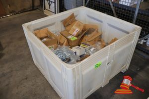 Bundle Of Hardware And Fasteners, Various Bolts, Nuts, Washers, (Used Boxes, Some Marks)(Nelly Tub Not Included)