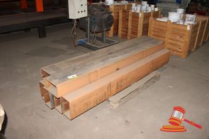 62 · 6 X RHS BEAMS. APPROX 250 X 150 X 2300MM X 6MM