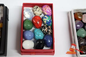 105 · MIXED EGG SHAPED GEMSTONES