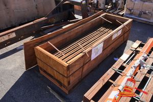 1 X Parts Crate, Includes: Saddle Impact Center 1500mm, Wing Segment Standardized 6x5-1/2in, Roof Post Assembly 9-5/8in Magnum Rubber, Rollpost Assembly 10-5/8in Magnum Steel, Rubber Saddle 1-1/2x3in Wx71-13/16in Lg, ( S44#Ritm6062450,Dr#1422 )