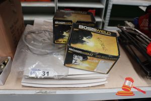 Bundle With 2x Bossweld Gas Regulators, Steel Shims