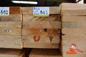 6x LENGTHS OF STRUCTURAL MGP 10, UNTREATED PINE TIMBER, APPROX 240 x 45mm x 2.4m