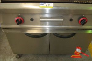 Hot Plate Natural Gas, Free Standing With Underneath Storage, Plate Size 800mm X 360mm Approx