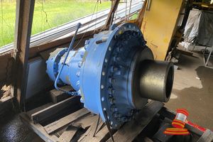 149 · BRAVINI PLANETRY DRIVE. 340MM OUTPUT SHAFT. RATIO 648:1