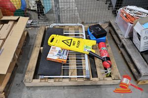 108 · 1 X STAND SECURE WET FLOOR SIGN, YELLOW, 1 X DRYING RACK, 1 X BLUE MONEY BOX, 1 X BLACK MONEY BOX, 1 X FIRE EXTINGUISHER, 1 X OREGON XPLORE MEEP! PIANO KEYBOARD (BOXED), 1 X BLACK MAT WEDGE, ON A PALLET