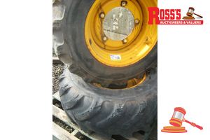 138 · 2 x RIMS AND TYRE SUIT JCB TELEHANDLER 531-70 5-STUD , 15-5/80-24