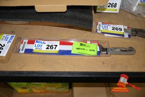 267 · MAESTRO 30CM CHEF KNIFE