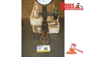 93 · INJECTOR PRESSURE TESTING TOOL