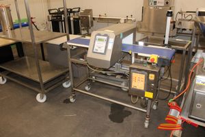 Eia Metal Detector. Model Ths/3f. On Stainless Steel Trolley With Conveyor Belt. 10amp (Plug). Approx 1500 X 770 X H1340mm. Note: Removed From Service 24th July 2026