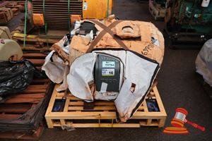1 X Teco Electric Motor, 3-Phase, 4 Pole, 50hz, 380-415v, 380-415 A, 132kw, Model: Aembuc-Dcv , Sn:E9162311001, On A Metal Frame (Untested)