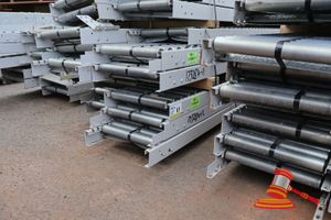 61 · 6 @ Dematic Conveyor Beds 3650mm long x 460mm deep